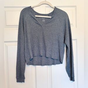 American Eagle Blue-Gray Knit Cropped Sweater — Size S